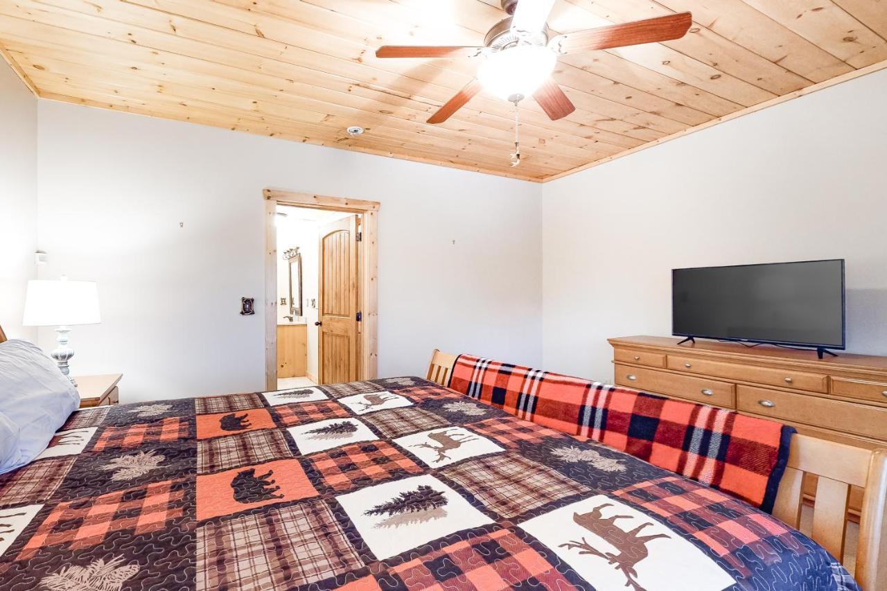Bearfoot Lodge إليجاي المظهر الخارجي الصورة