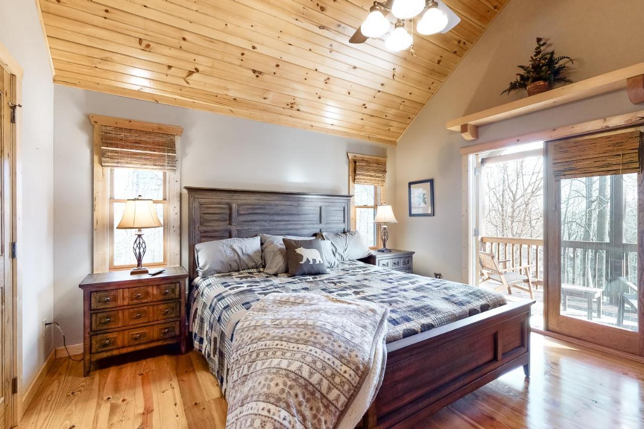 Bearfoot Lodge إليجاي المظهر الخارجي الصورة