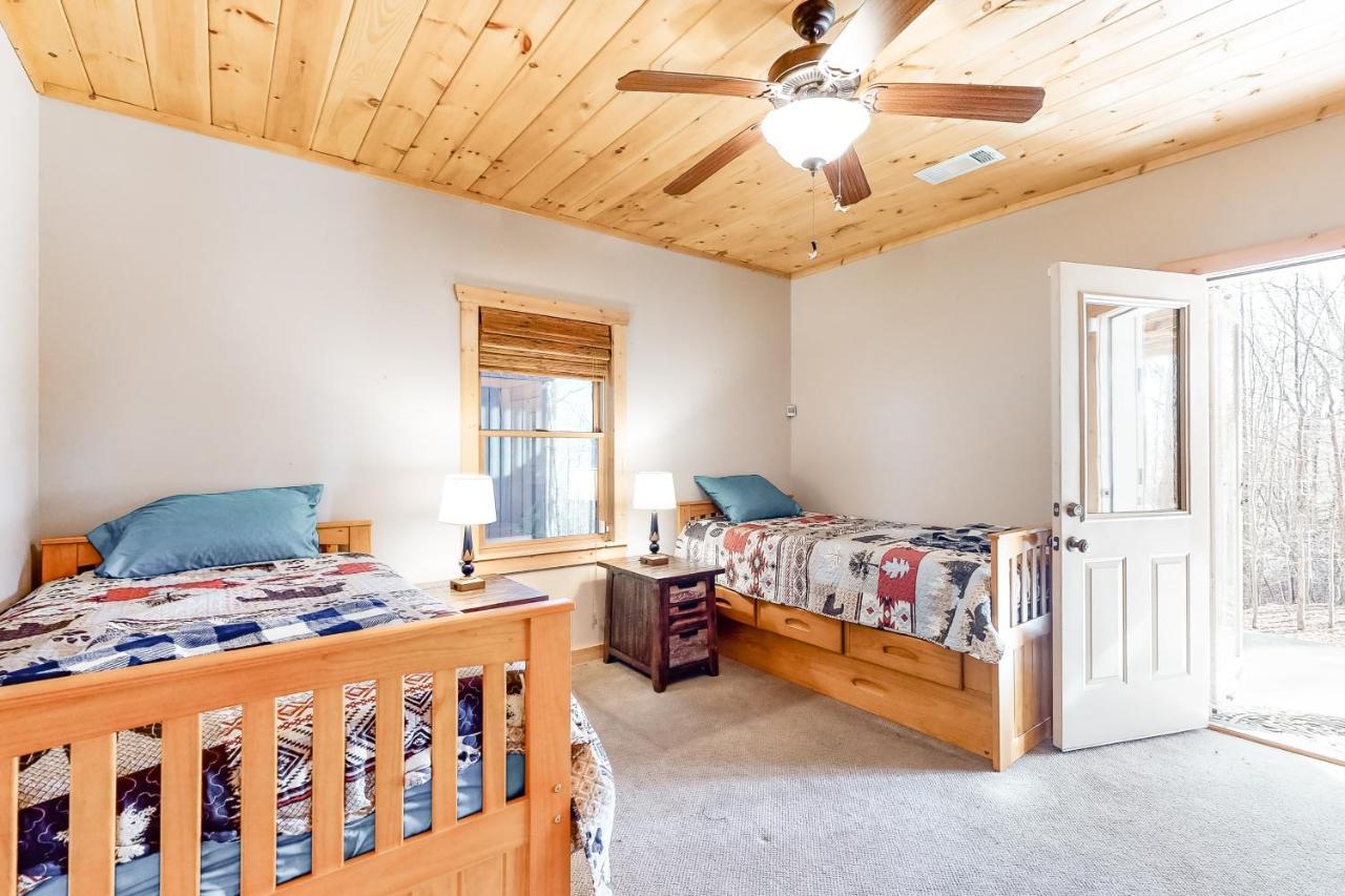 Bearfoot Lodge إليجاي المظهر الخارجي الصورة